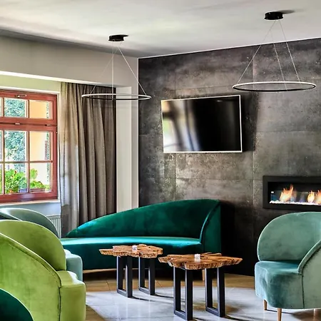 Centuria Hotel & Natural Spa Ogrodzieniec