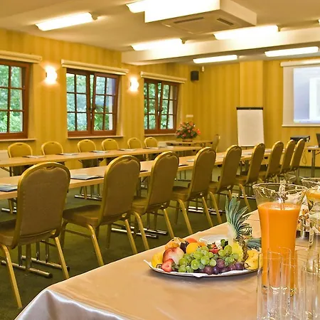 Centuria Hotel & Natural Spa 3*