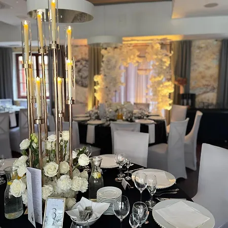Centuria Hotel & Natural Spa Ogrodzieniec
