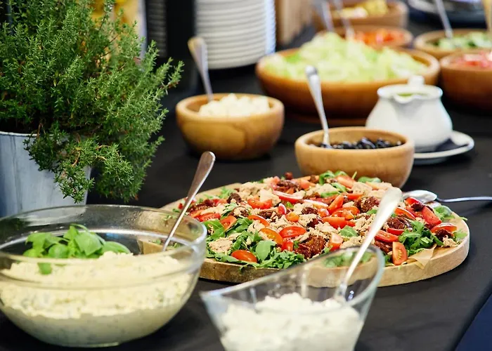 Centuria Hotel & Natural Spa Hotel 3*