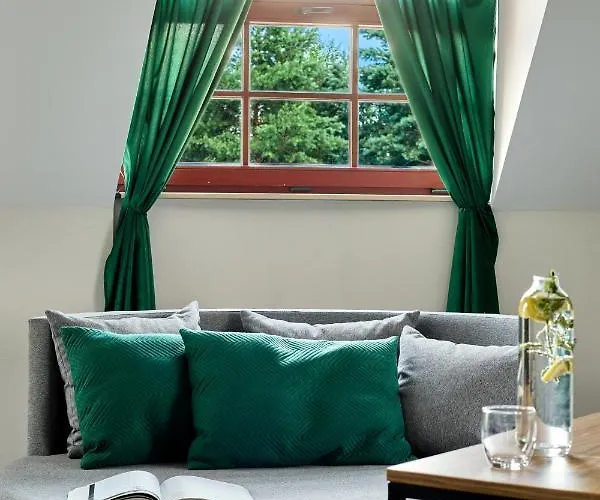 Centuria Hotel & Natural Spa Hotell 3*