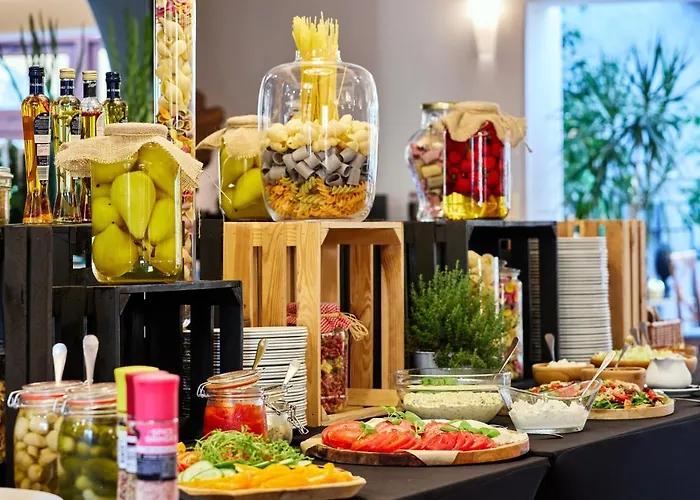 Centuria Hotel & Natural Spa 3*