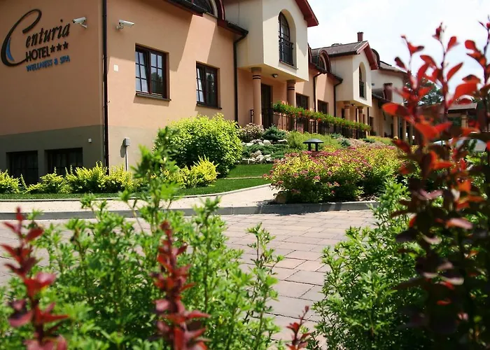 Centuria Hotel & Natural Spa Hotell 3*