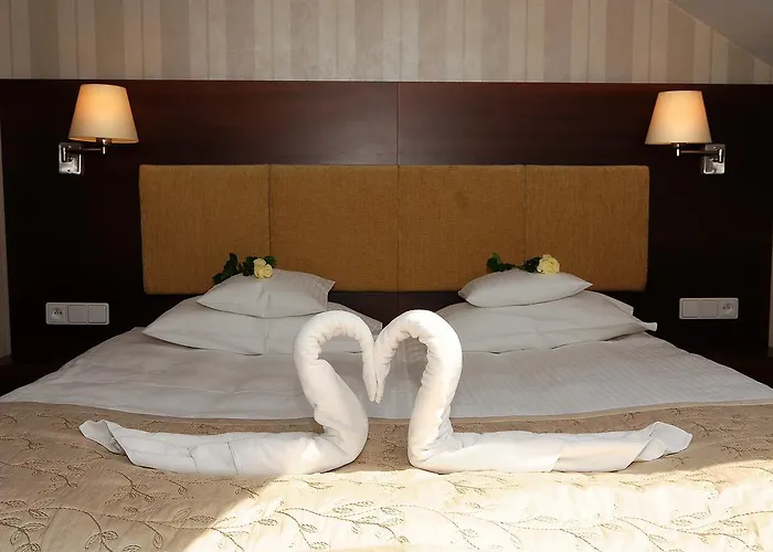 Centuria Hotel & Natural Spa Ogrodzieniec