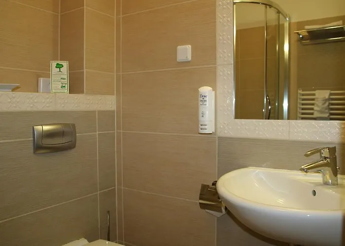 Centuria Hotel & Natural Spa Ogrodzieniec