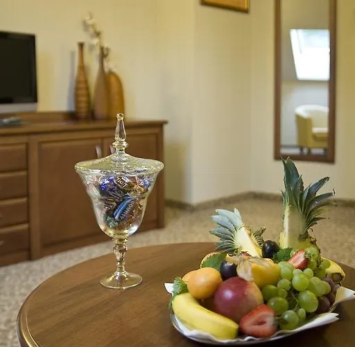 Centuria Hotel & Natural Spa